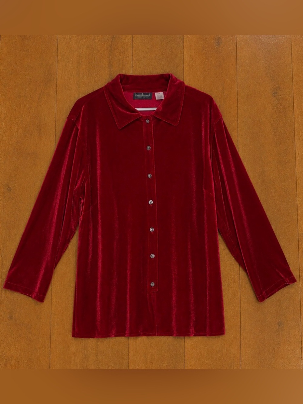 Harvé Benard 1X Red Velvet Button Up Floral Button Blouse